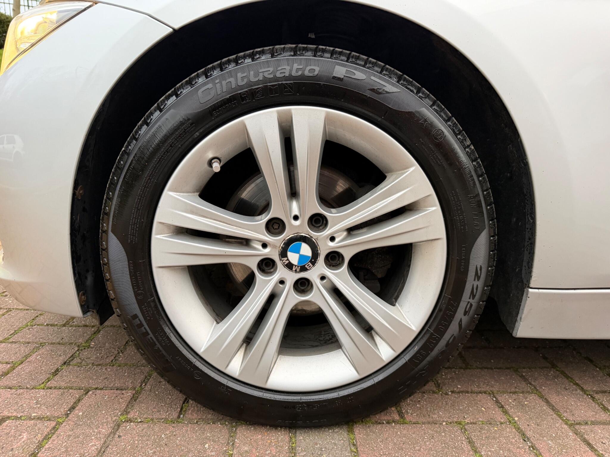 BMW 3 Series - Image 26