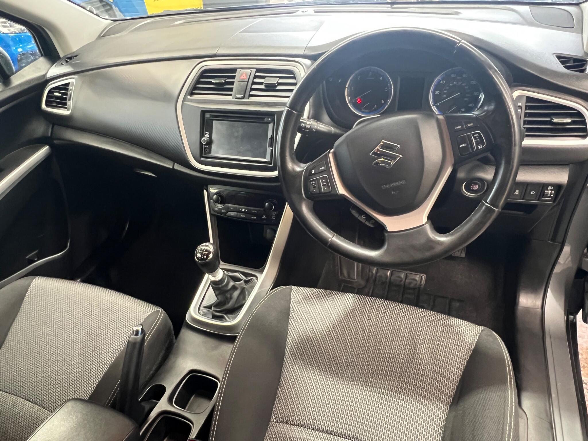 Suzuki SX4 S-Cross - Image 12