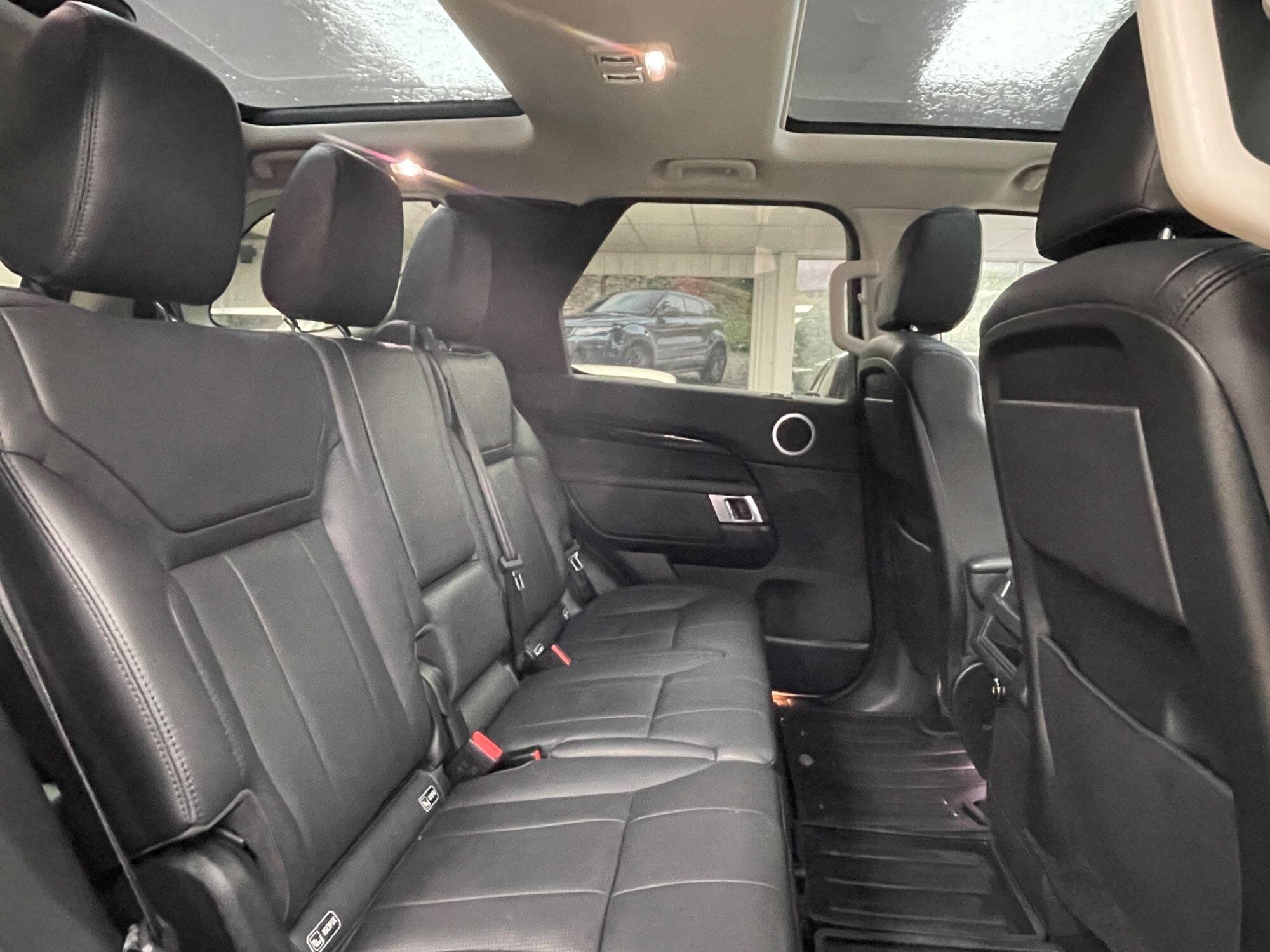 Land Rover Discovery - Image 28