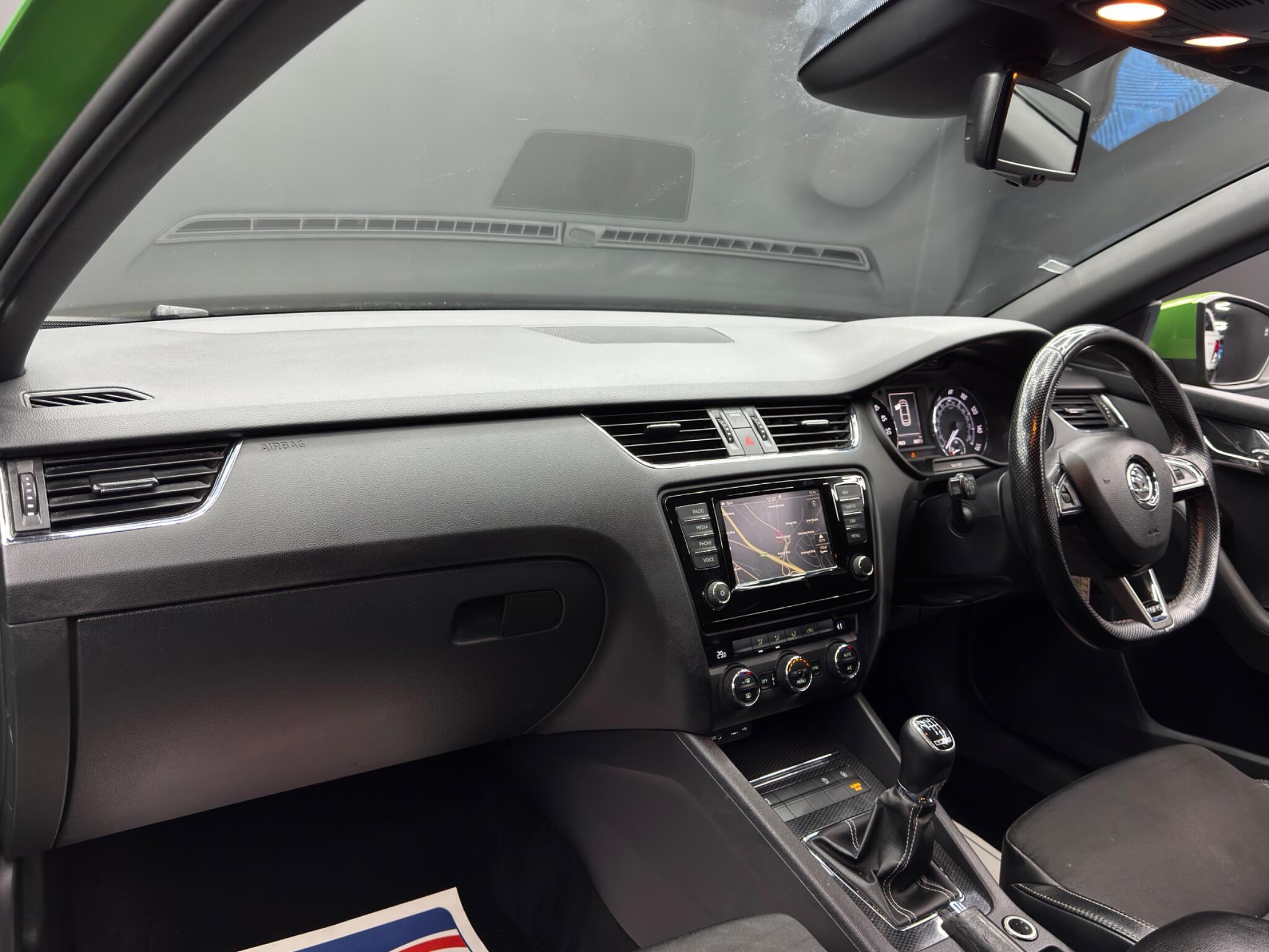 Skoda Octavia - Image 11