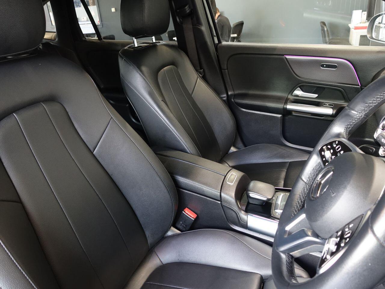 Mercedes-benz EQA - Image 13