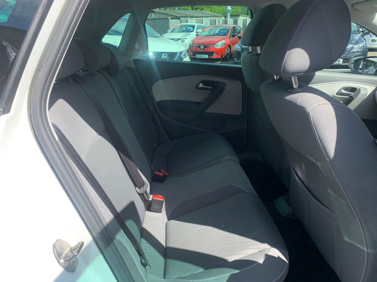 Volkswagen Polo - Image 16