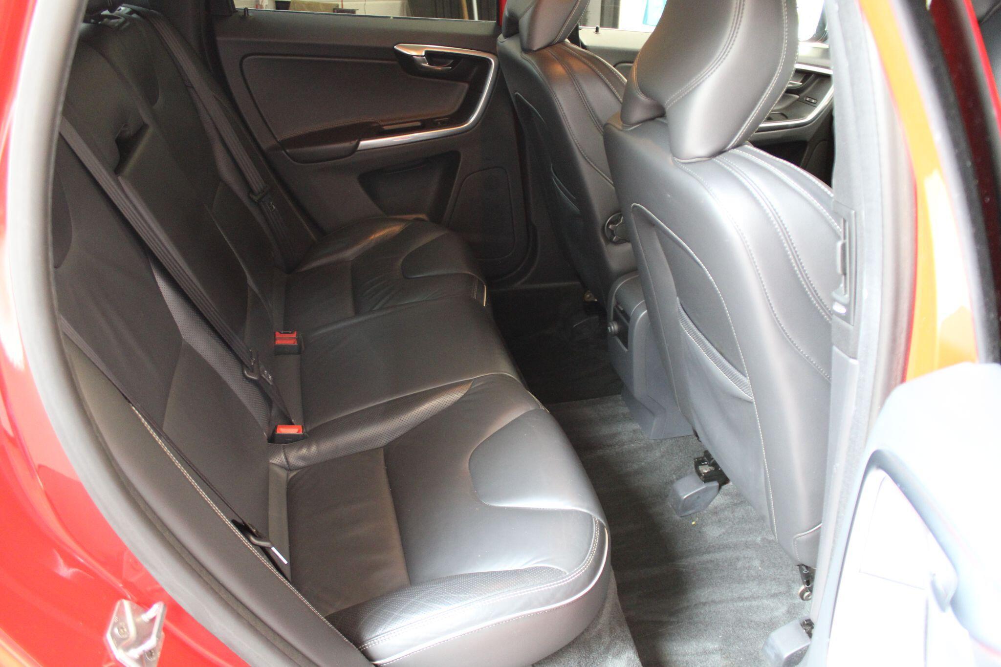 Volvo XC60 - Image 41