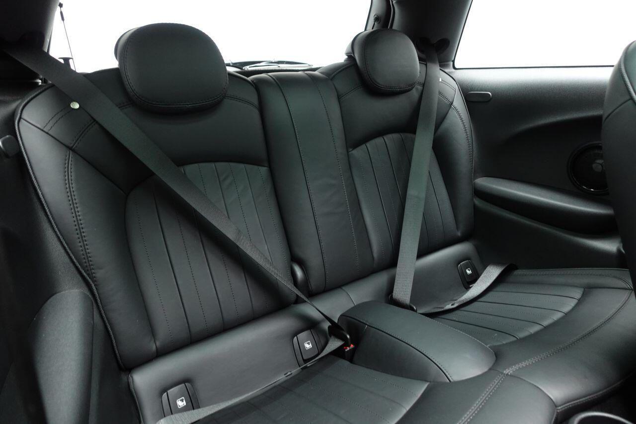 MINI Electric Hatch - Image 12