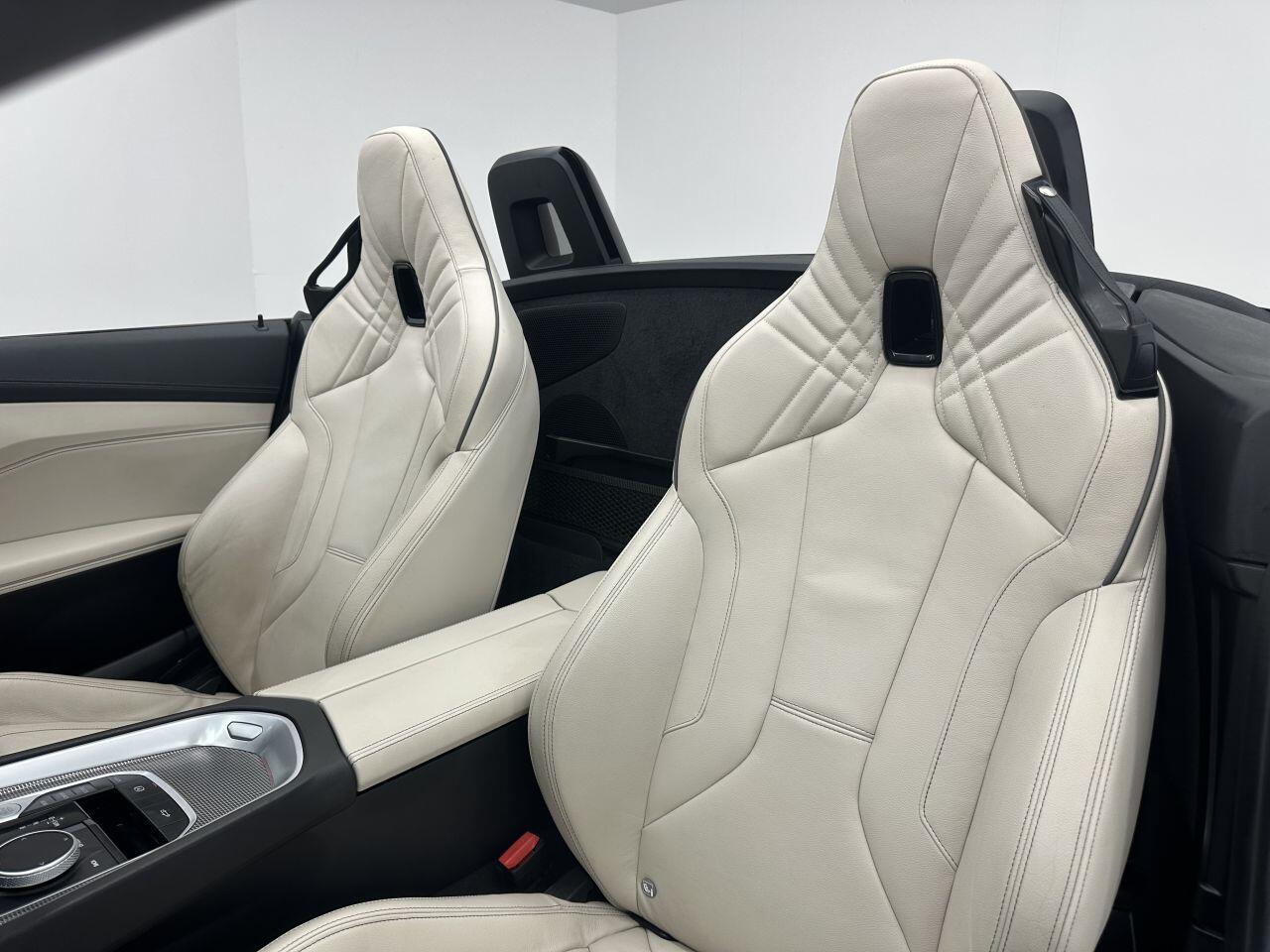 BMW Z4 - Image 17