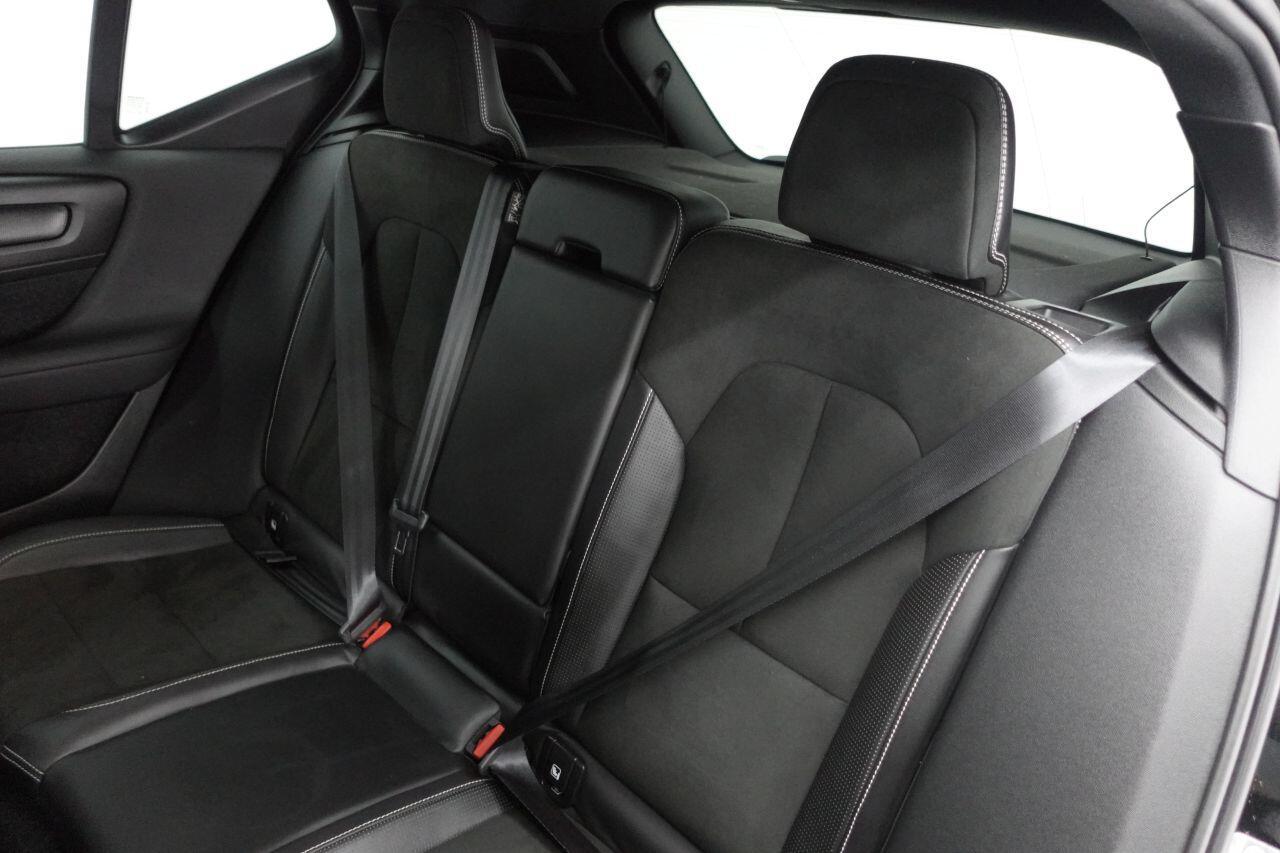 Volvo XC40 - Image 9