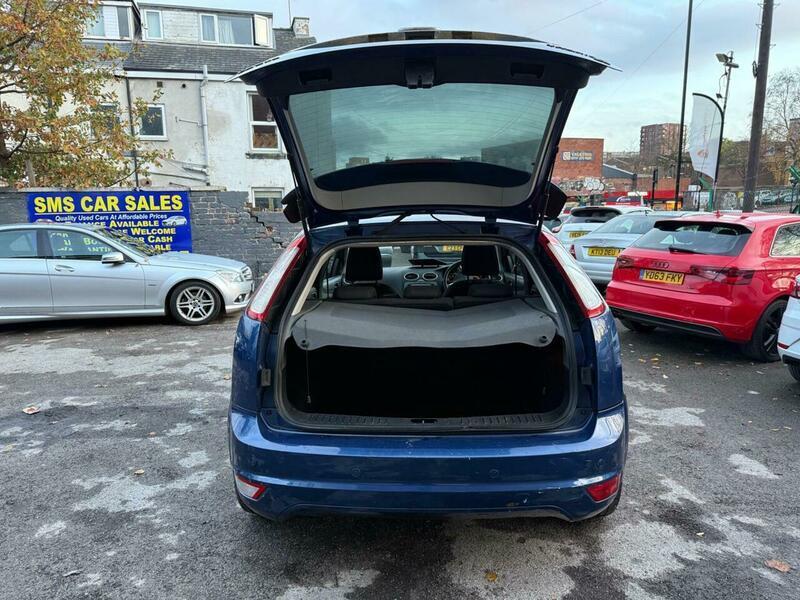 Ford Focus - Image 14