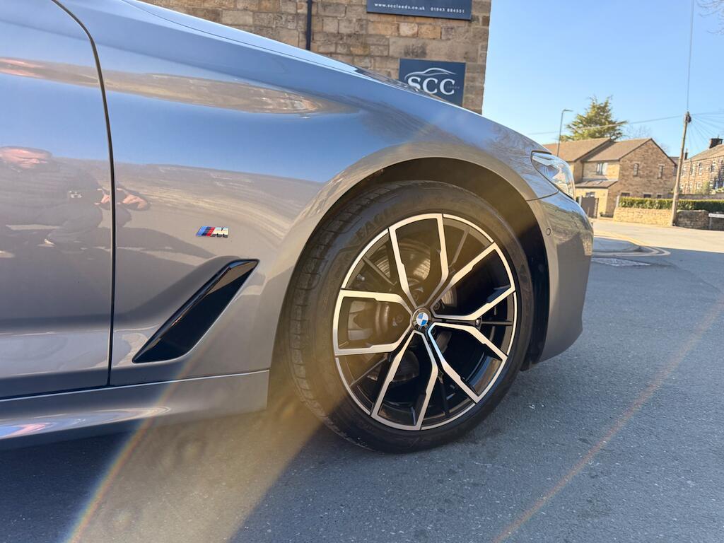 BMW 5 Series - Image 18