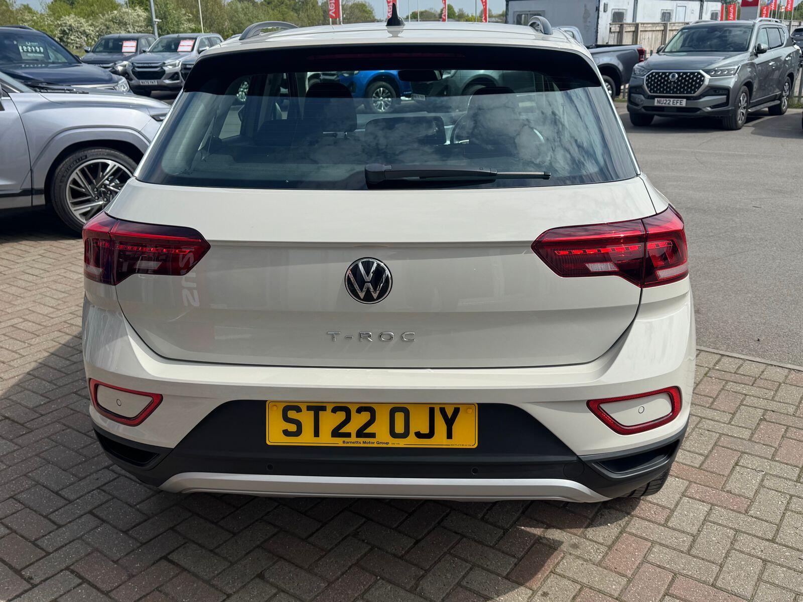 Volkswagen T-Roc - Image 7