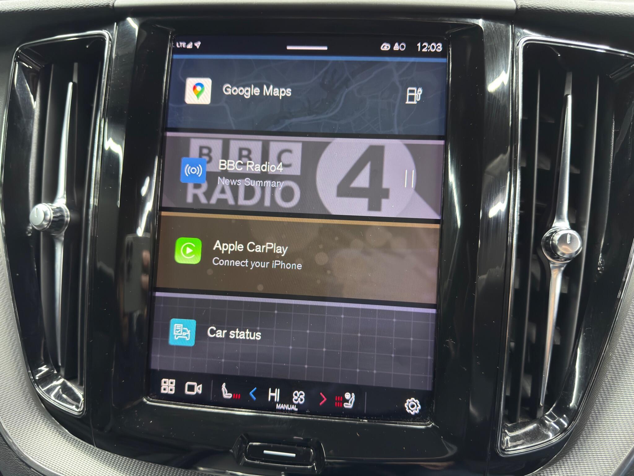 Volvo XC60 - Image 27