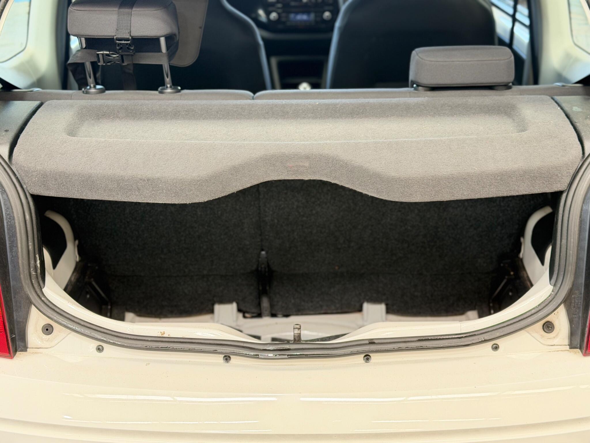 Volkswagen up! - Image 33