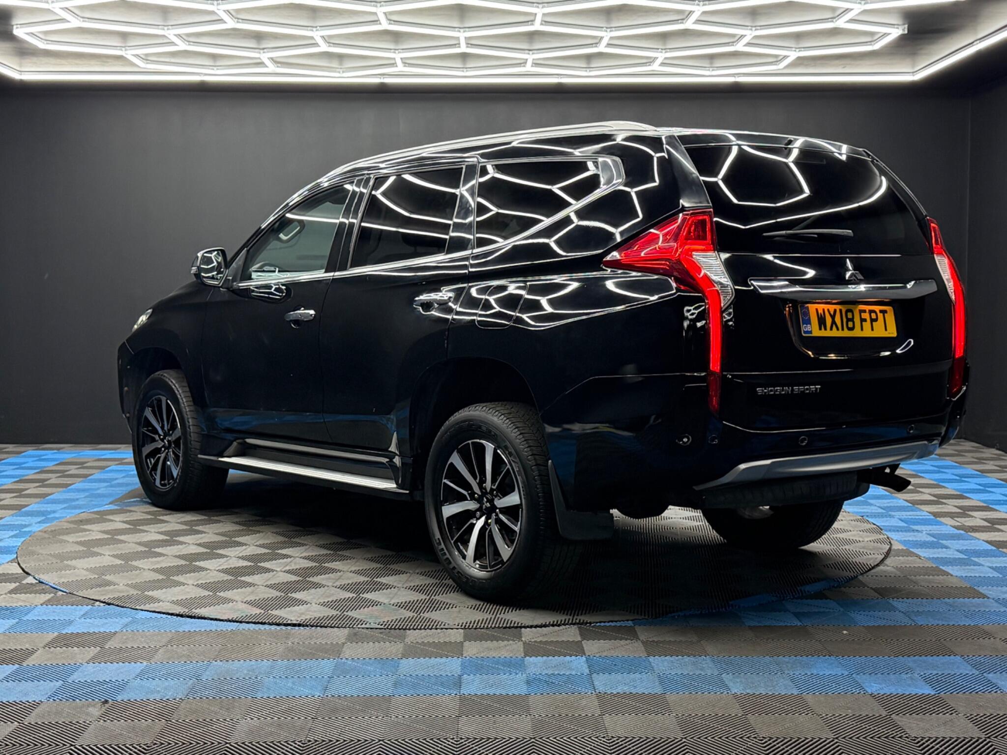 Mitsubishi Shogun Sport - Image 7