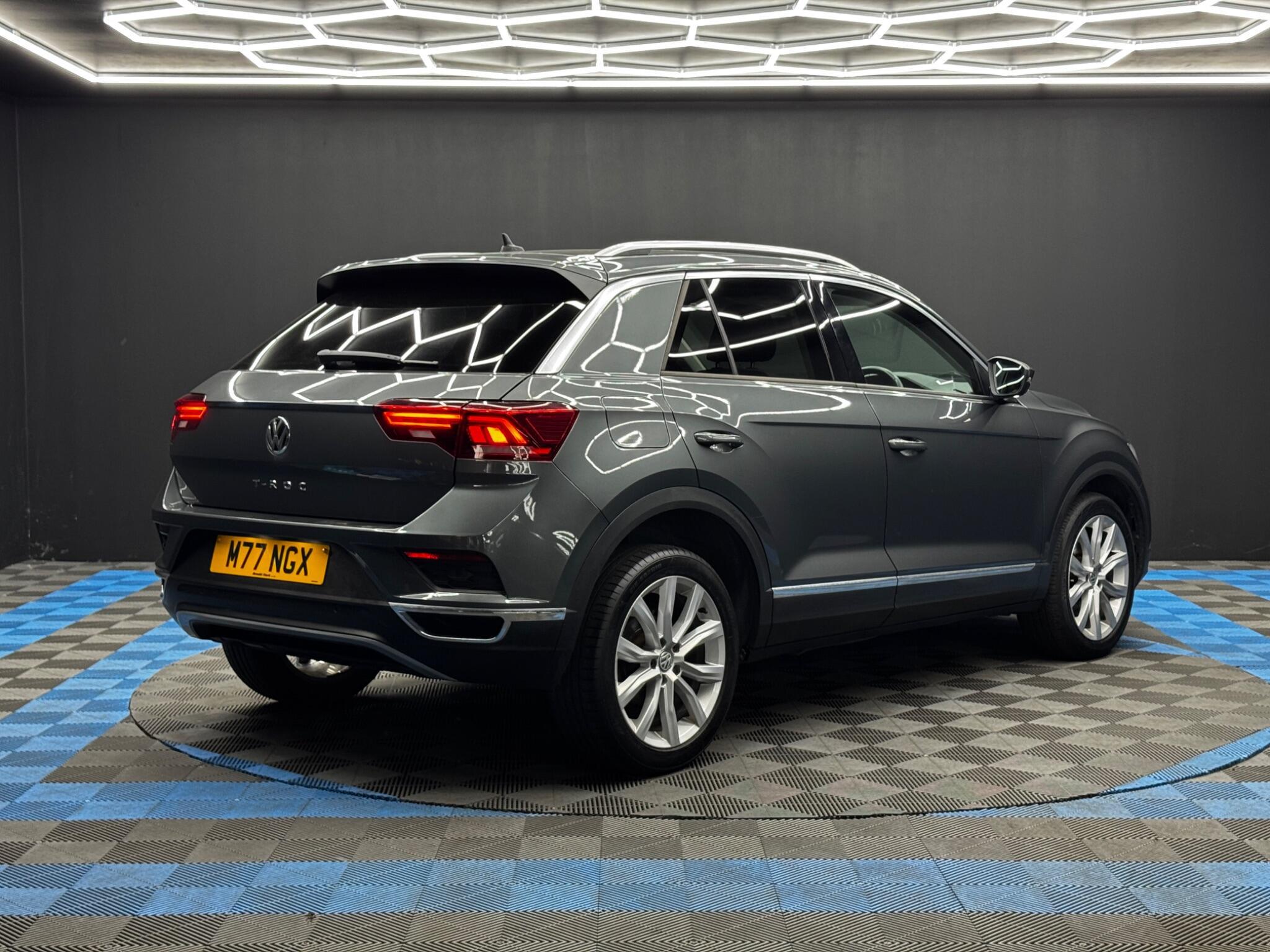 Volkswagen T-Roc - Image 5