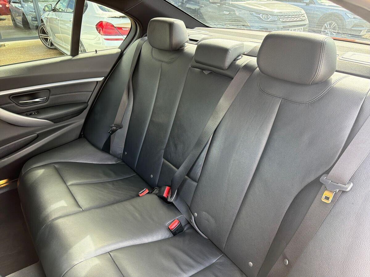 BMW 3 Series - Image 25