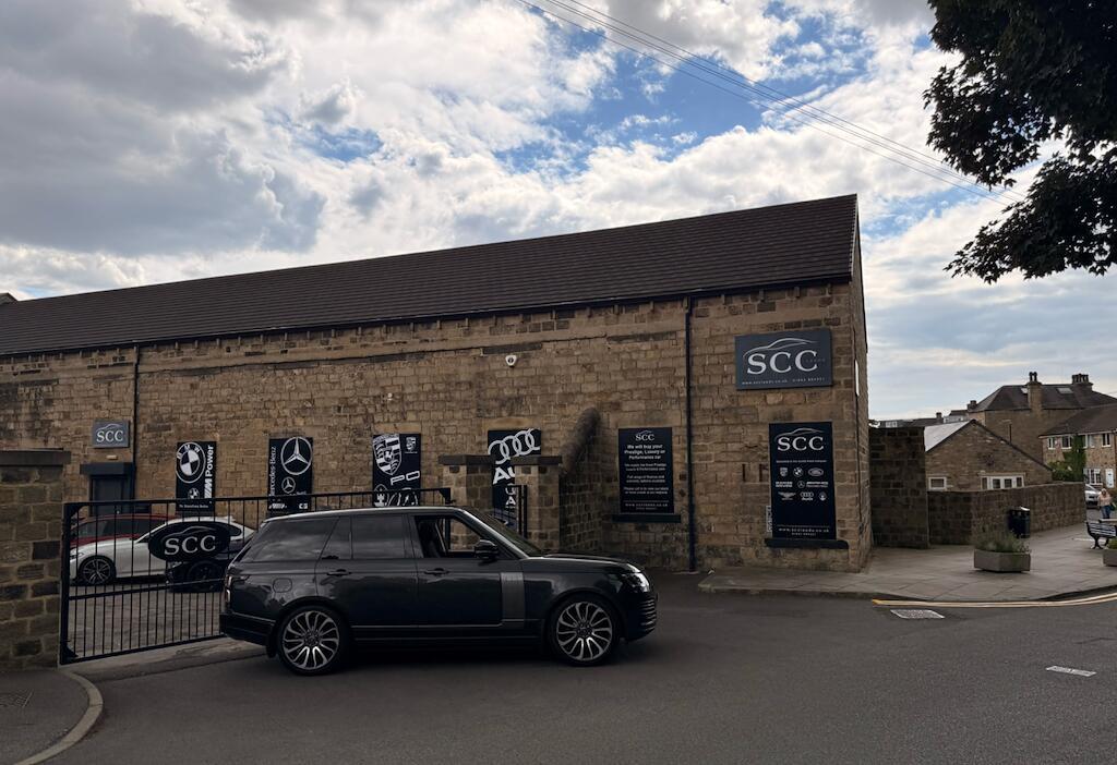 Land Rover Range Rover - Image 13