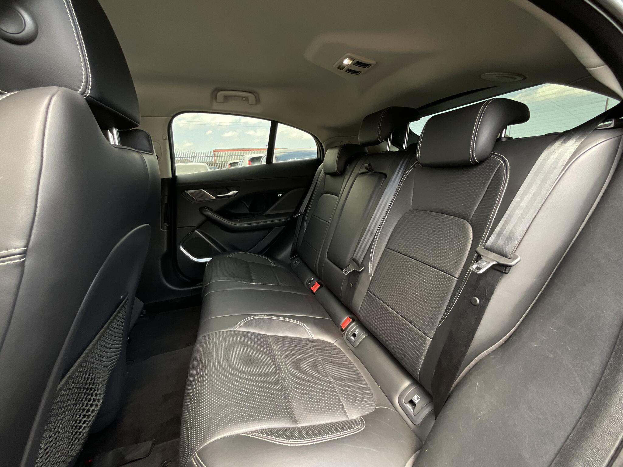 Jaguar I-Pace - Image 14