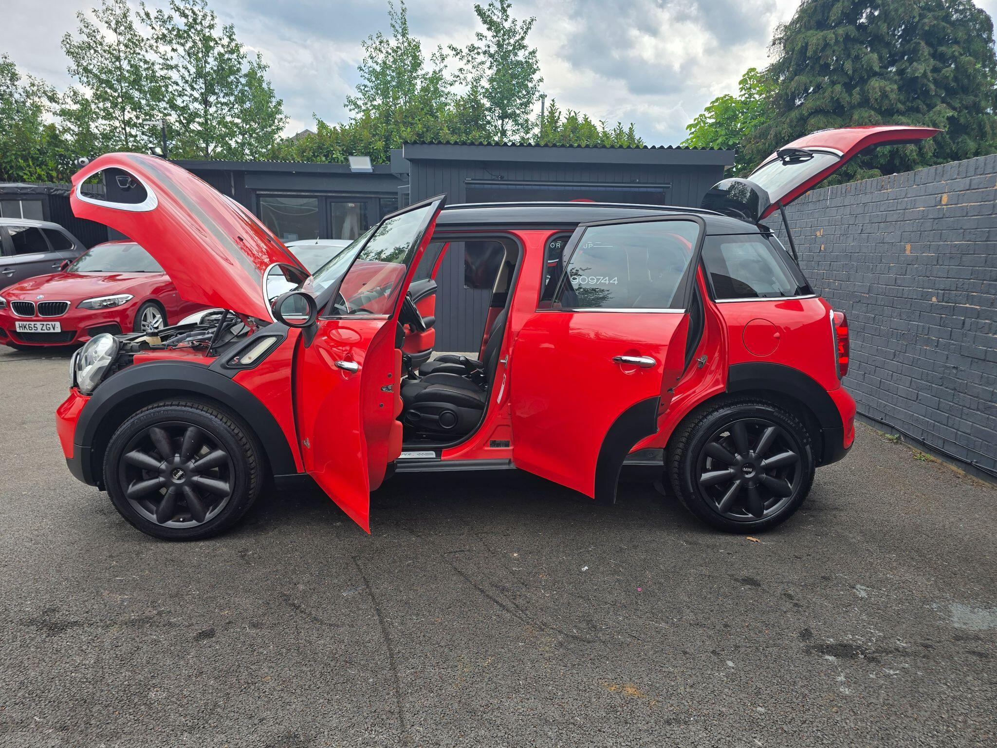 MINI Countryman - Image 16