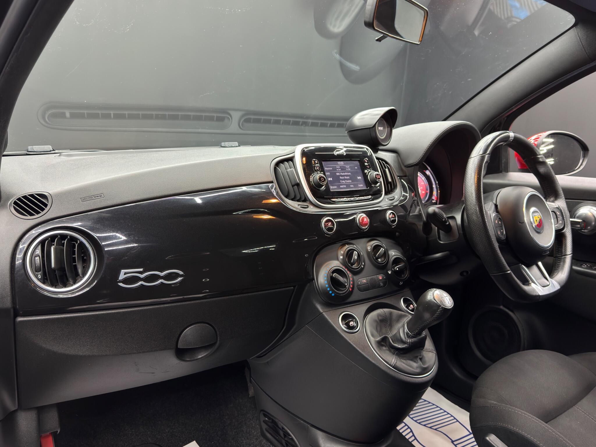 Abarth 595 - Image 11