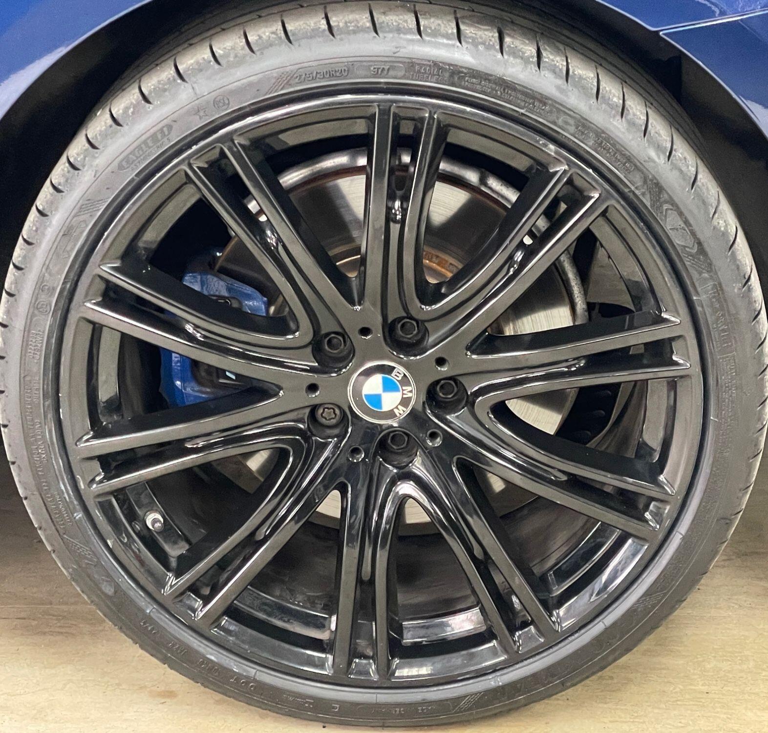 BMW 5 Series - Image 14