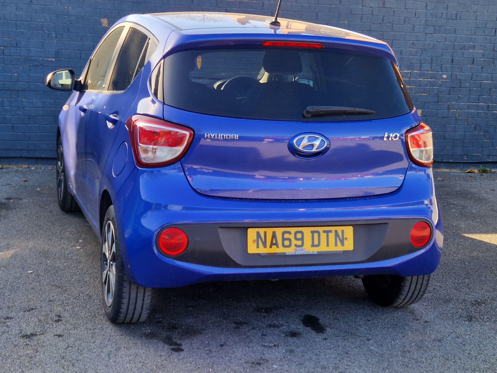 Hyundai i10 - Image 8