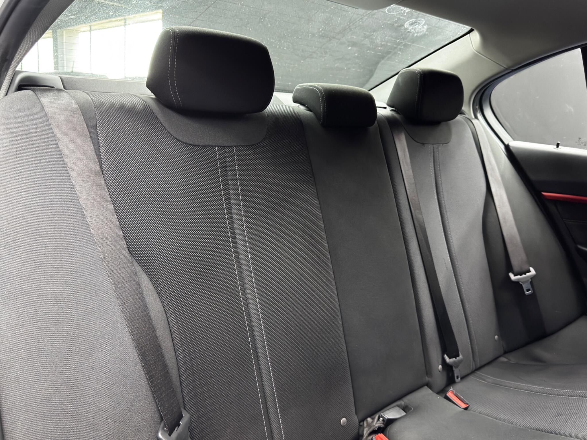 BMW 3 Series - Image 15