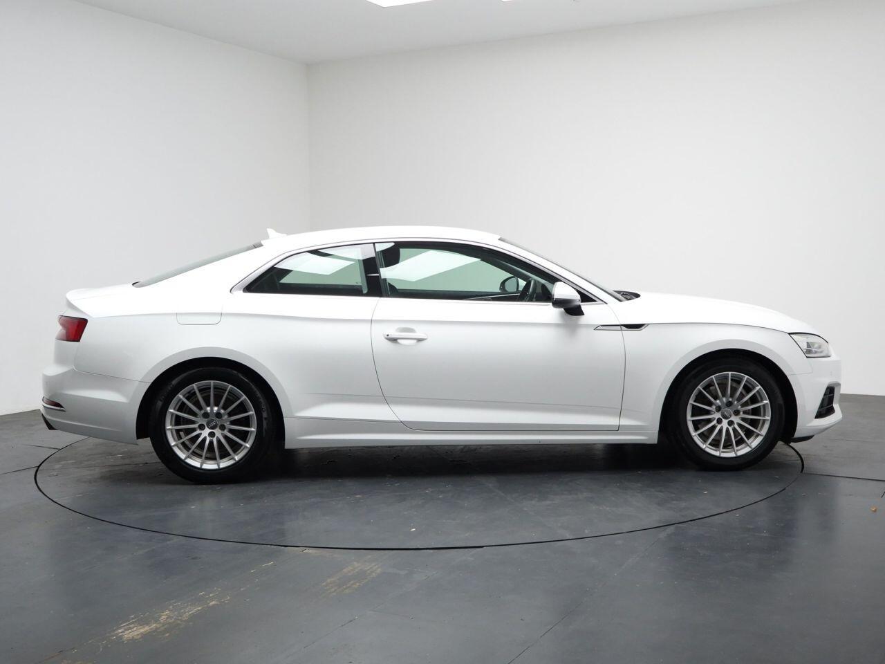 Audi A5 - Image 14