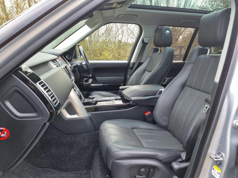 Land Rover Range Rover - Image 4