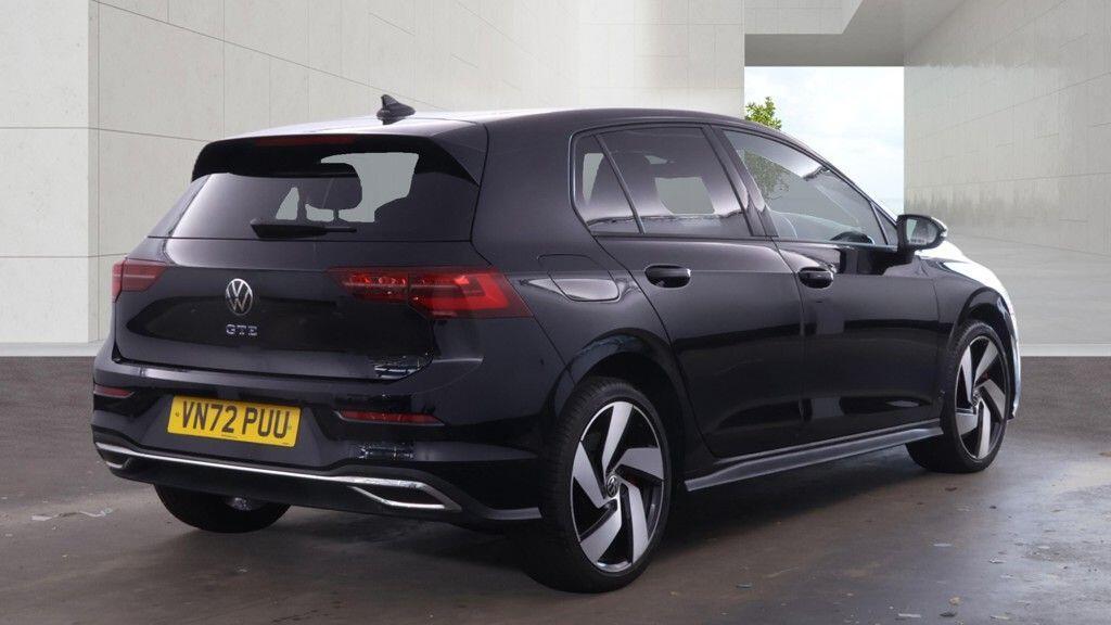 Volkswagen Golf - Image 4