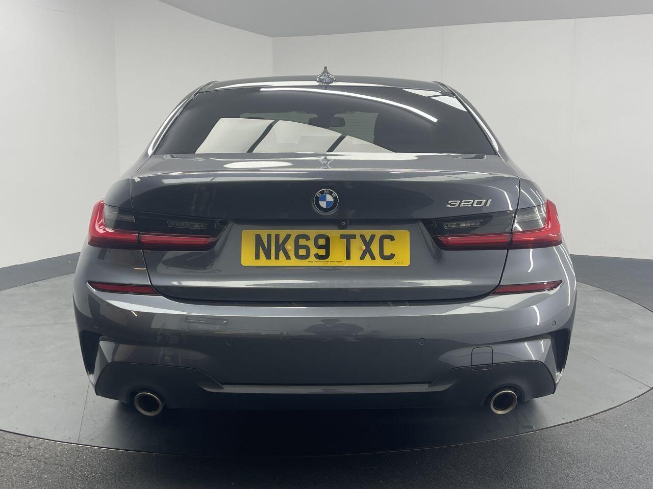 BMW 3 Series - Image 10