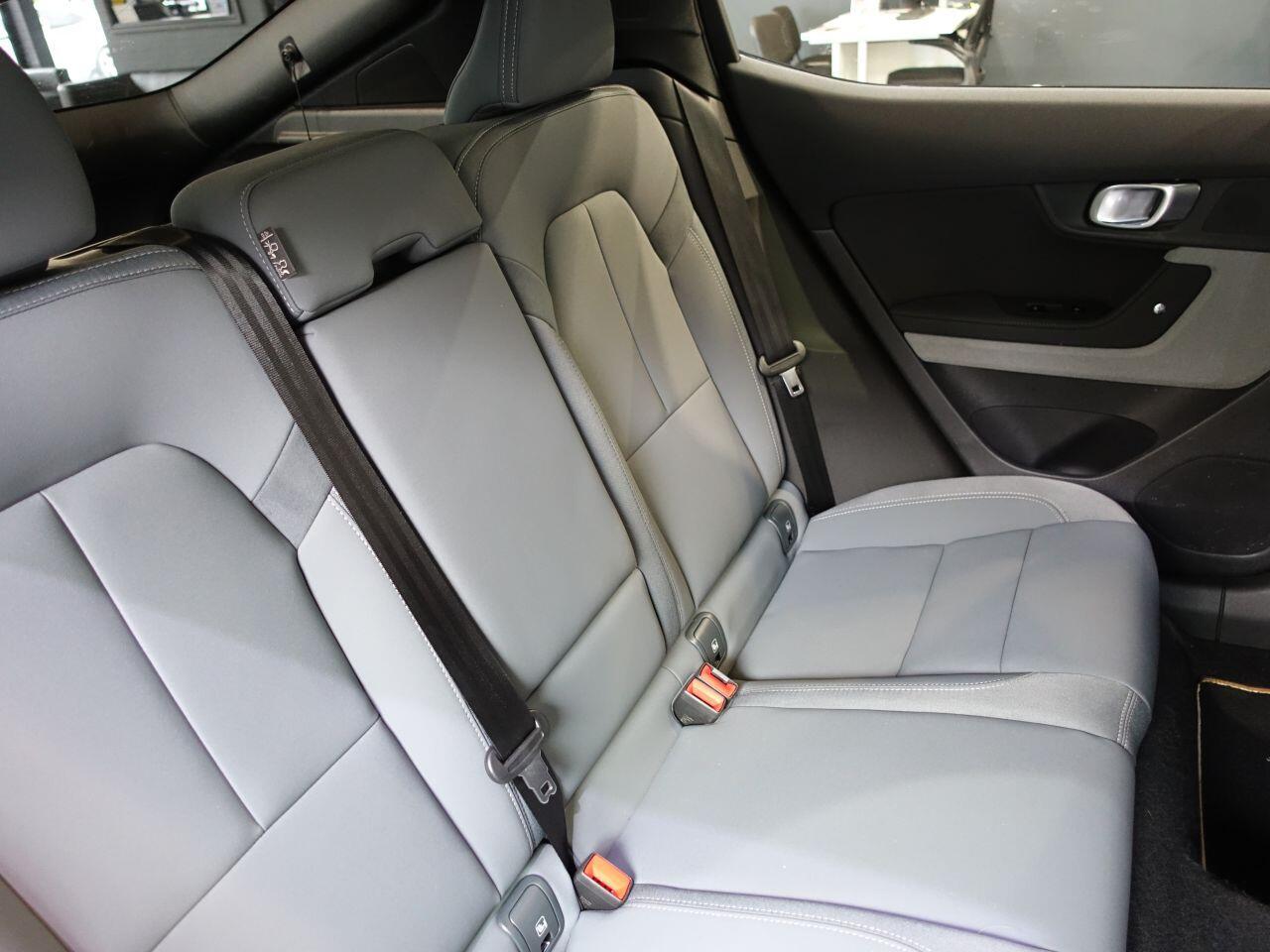 Polestar Polestar 2 - Image 14