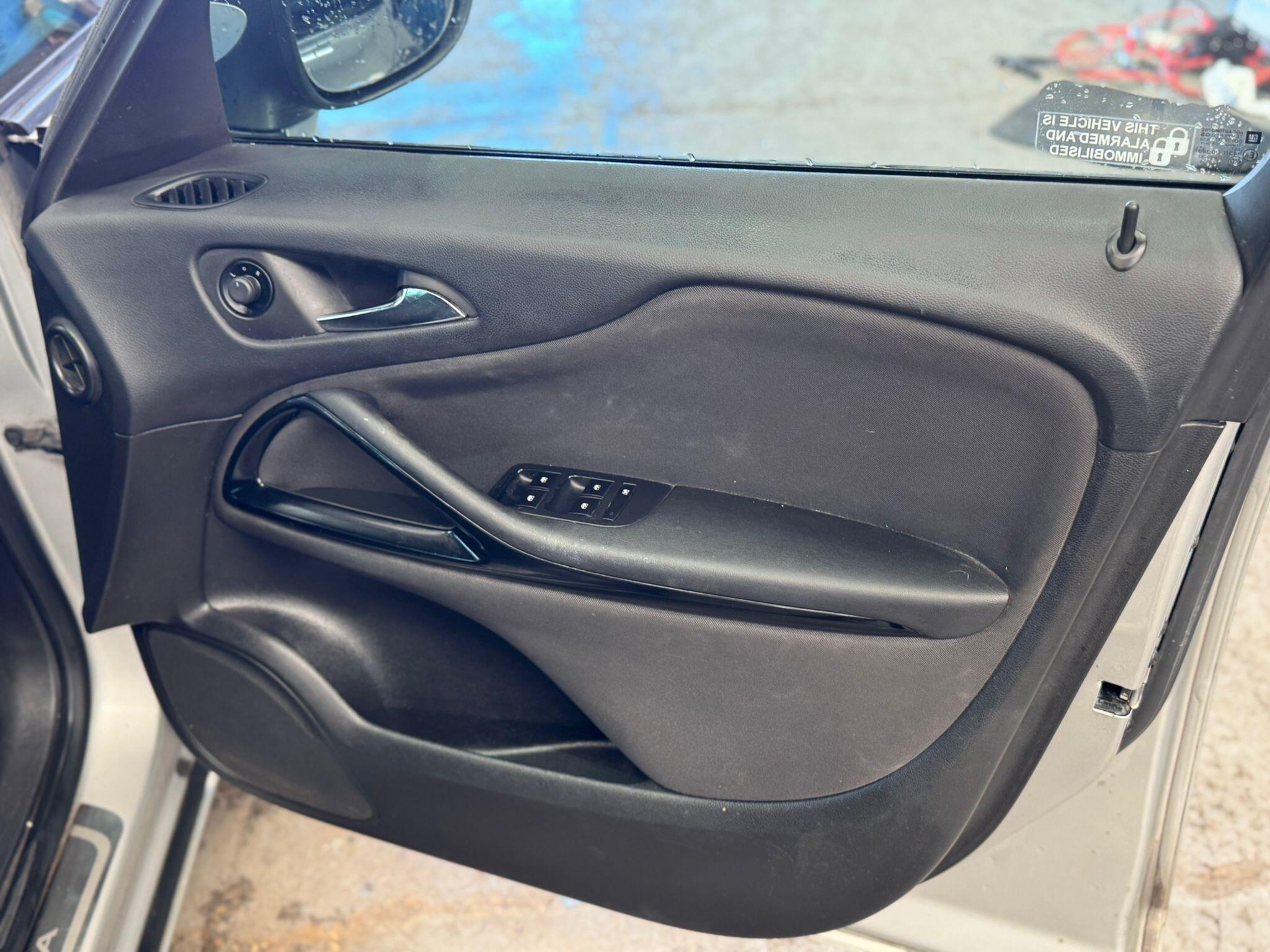 Vauxhall Zafira Tourer - Image 35