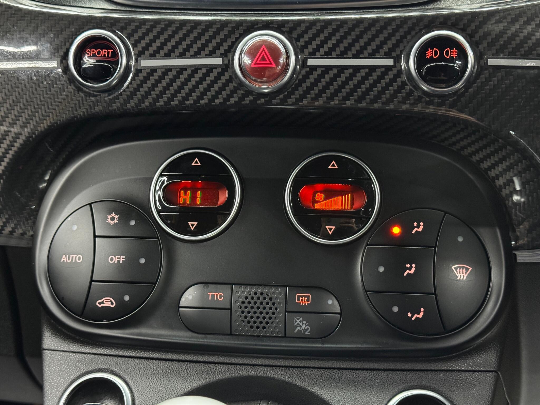 Abarth 595 - Image 27