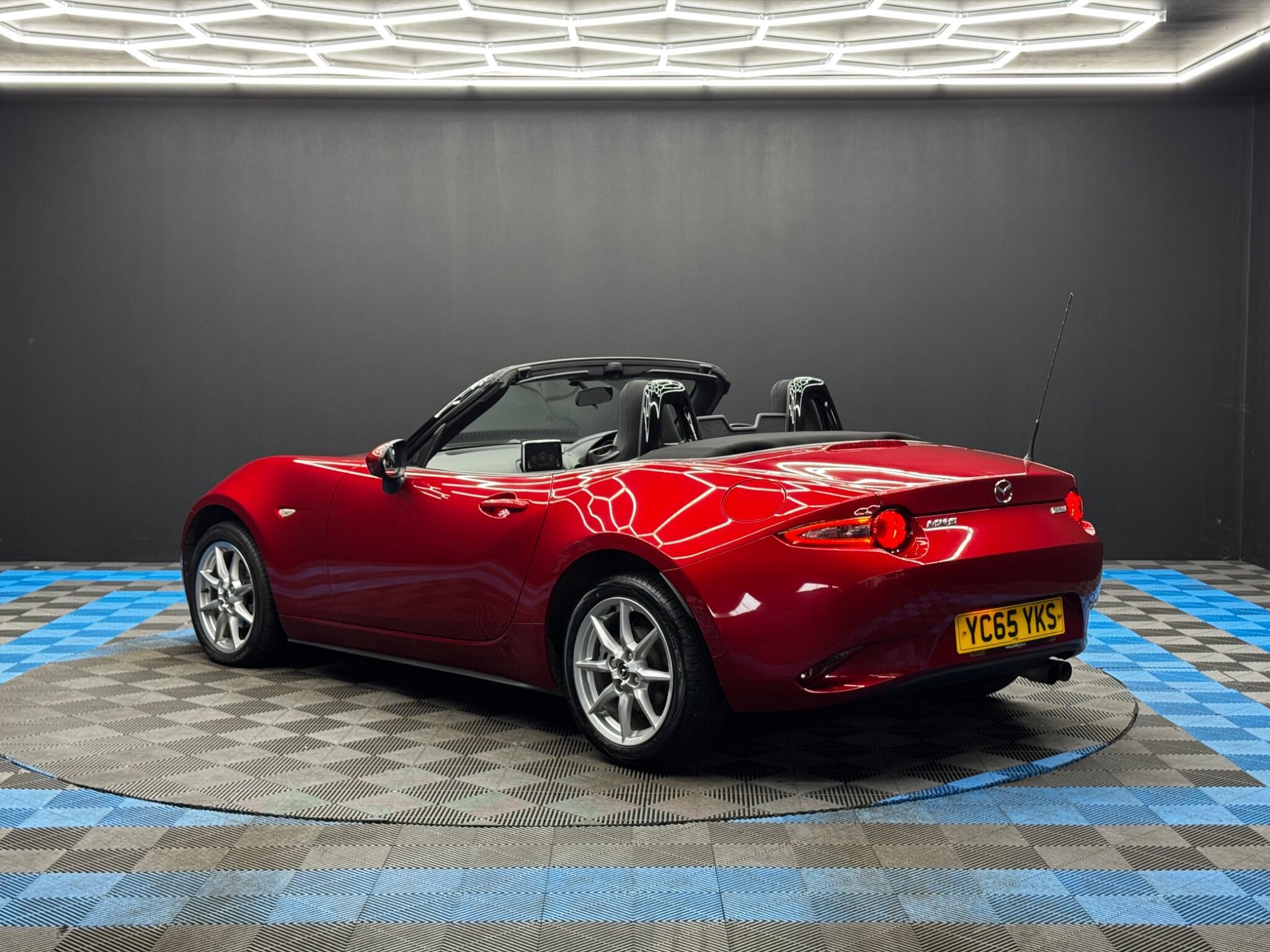 Mazda MX-5 - Image 7
