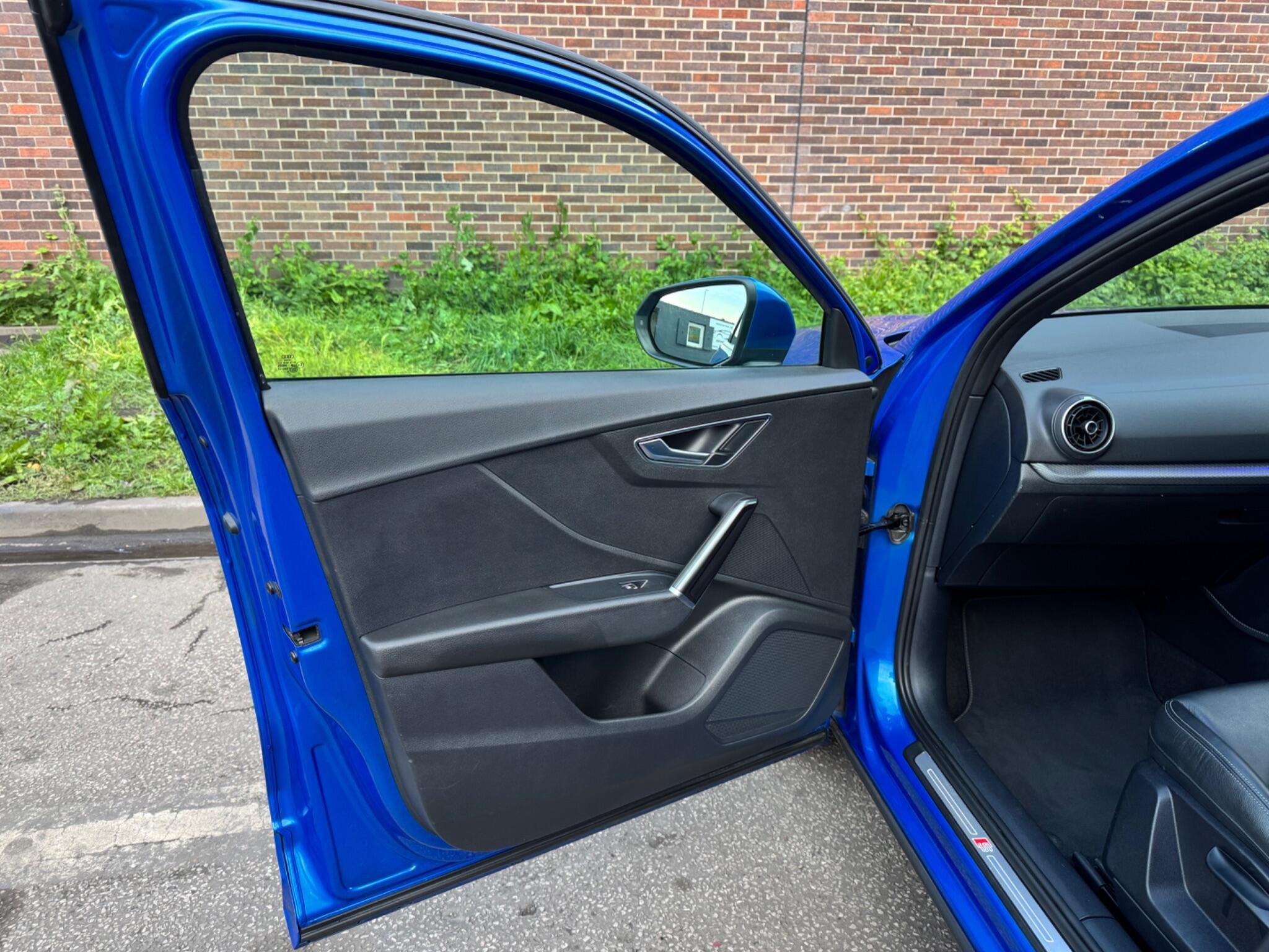 Audi Q2 - Image 33