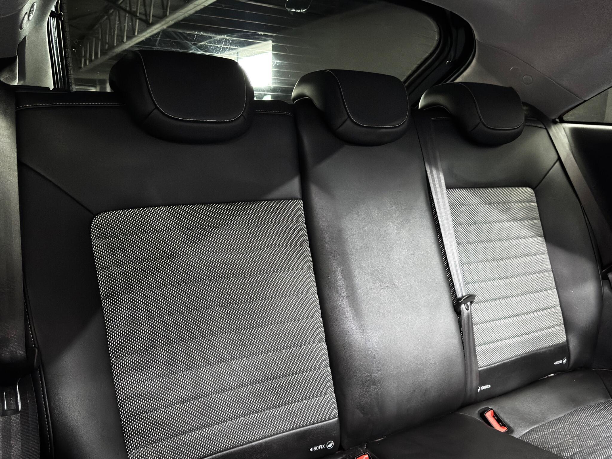 Vauxhall Corsa - Image 15