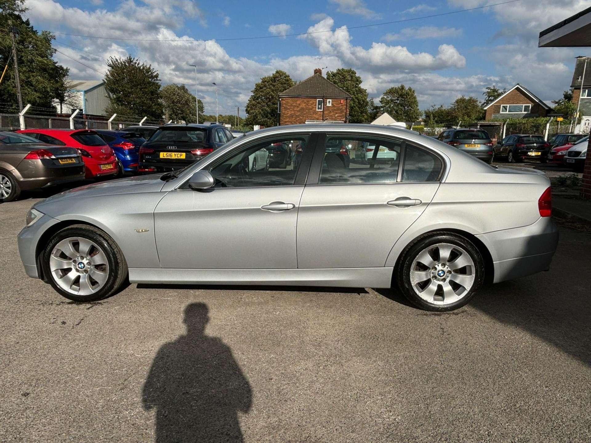 BMW 3 Series - Image 4