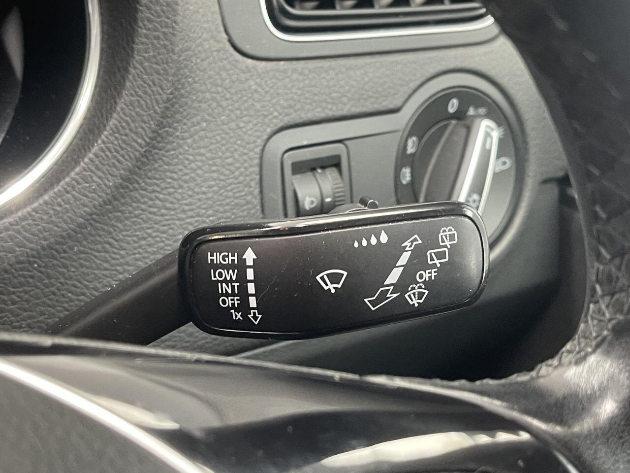 Volkswagen Polo - Image 34