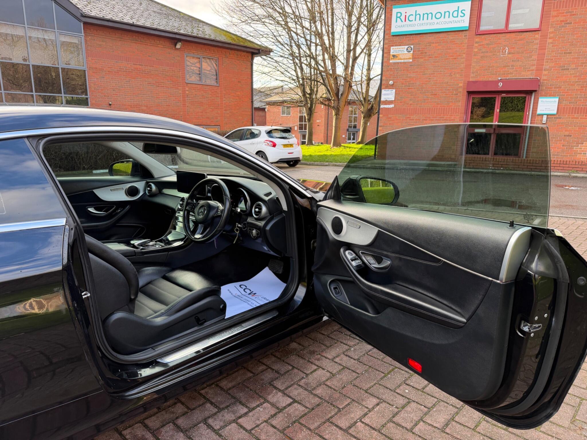 Mercedes C Class - Image 43