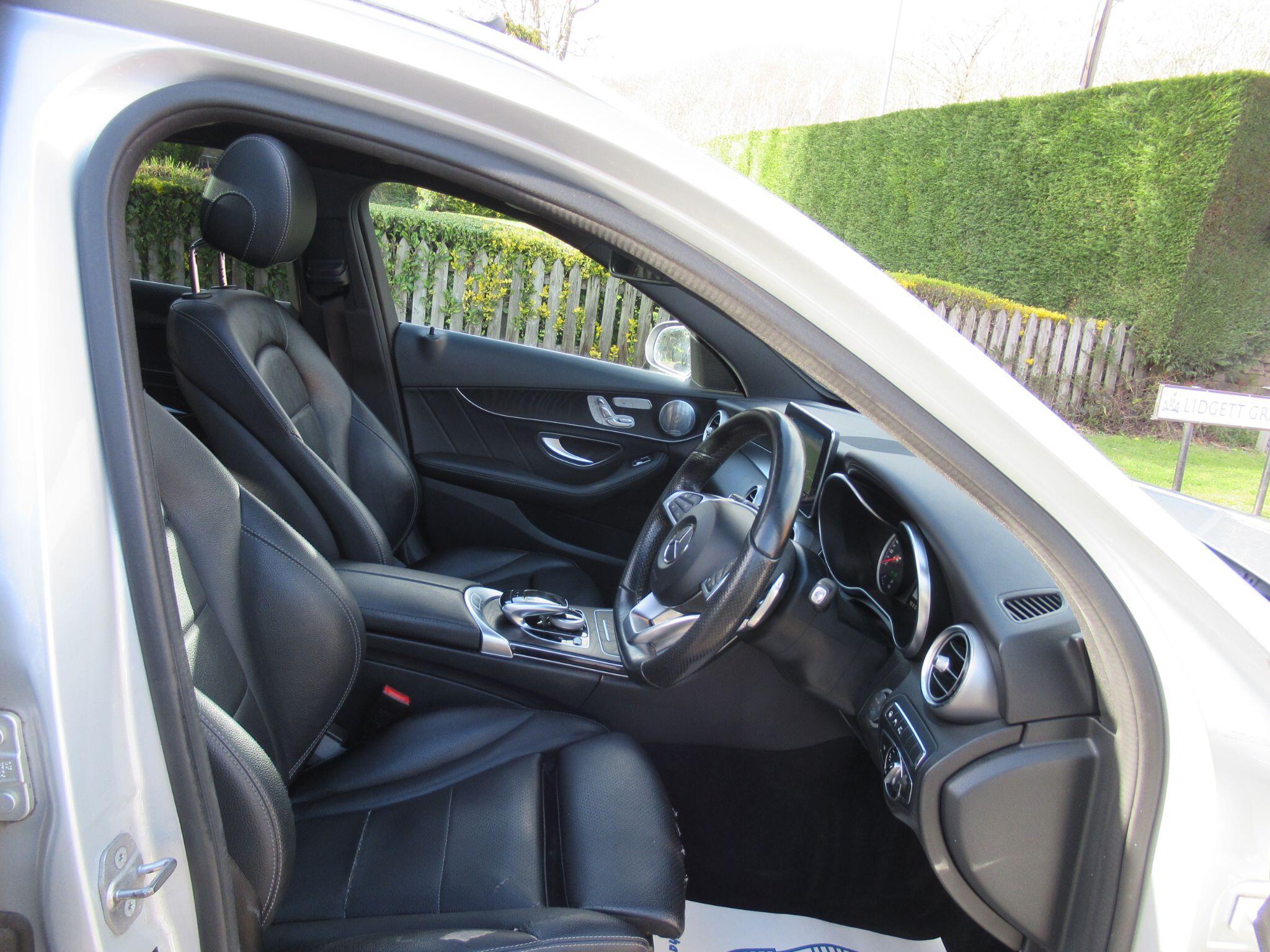 Mercedes C Class - Image 20