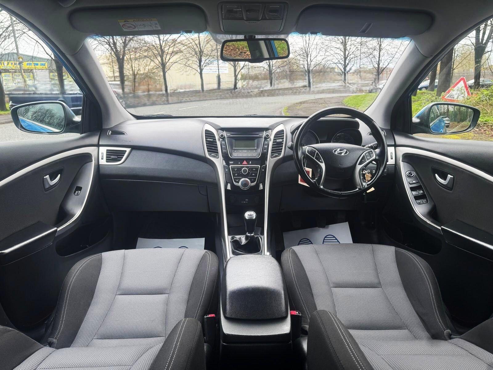 Hyundai i30 - Image 16