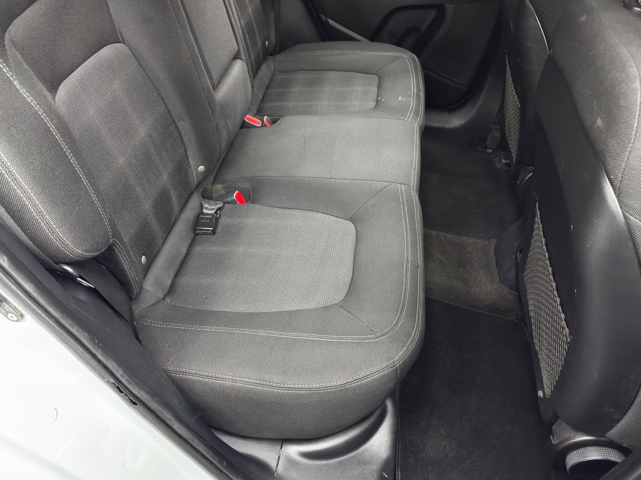 Kia Sportage - Image 16