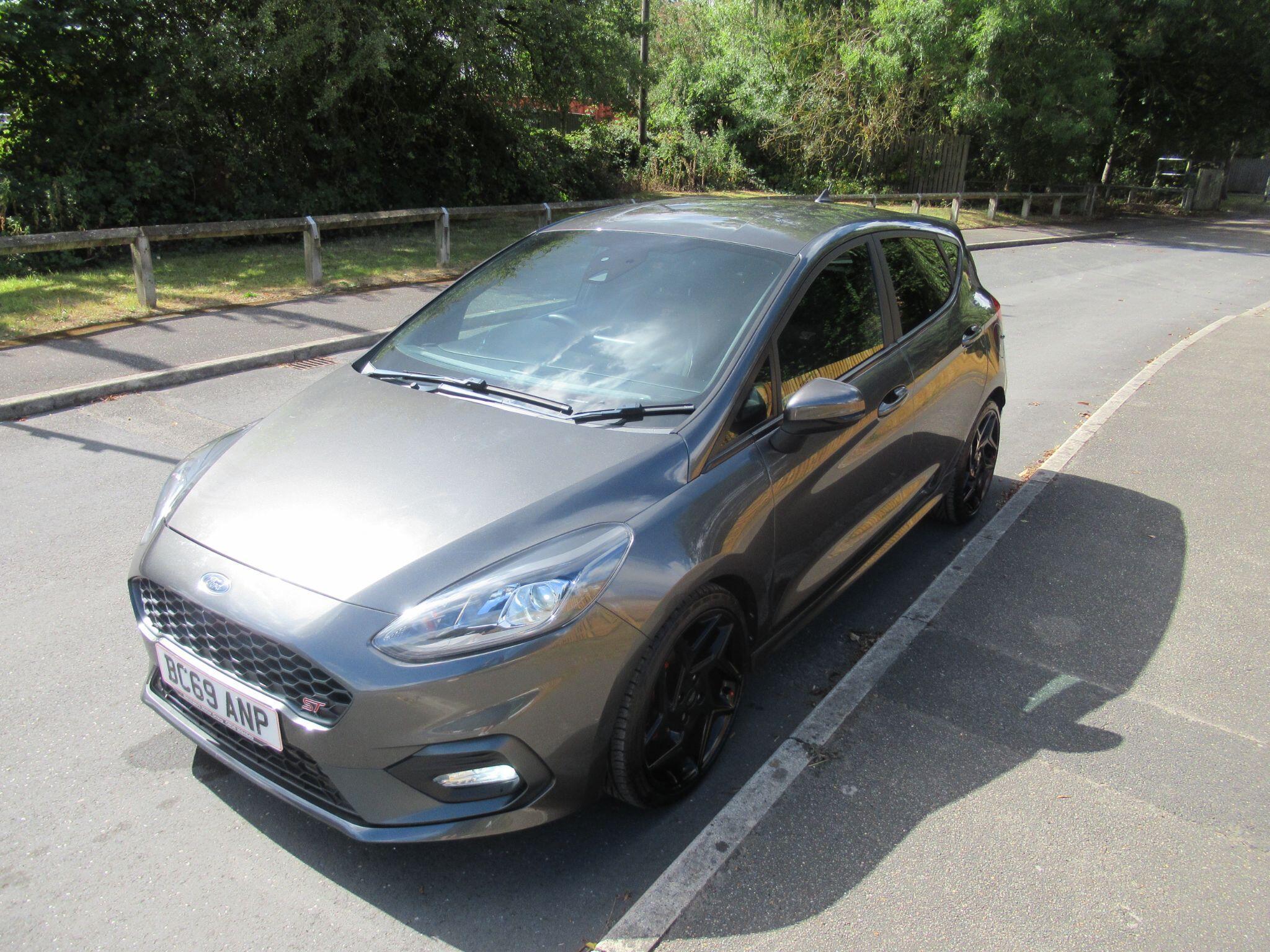 Ford Fiesta - Image 13