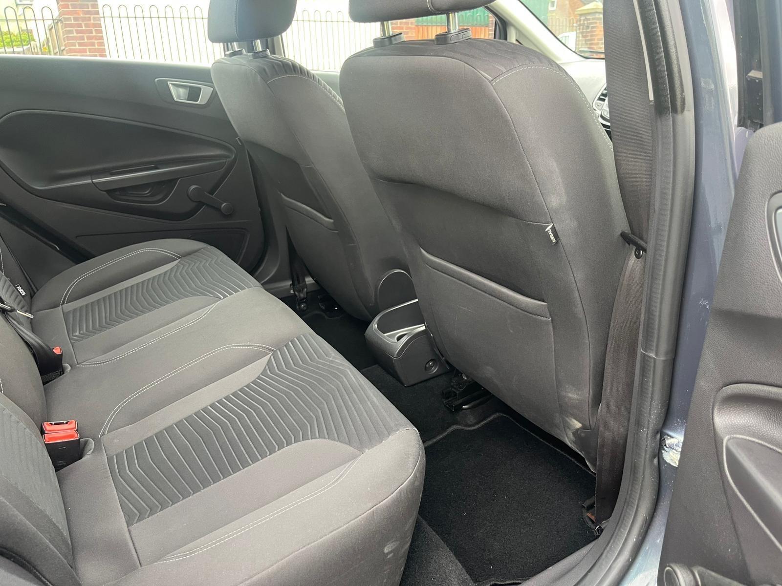 Ford Fiesta - Image 12