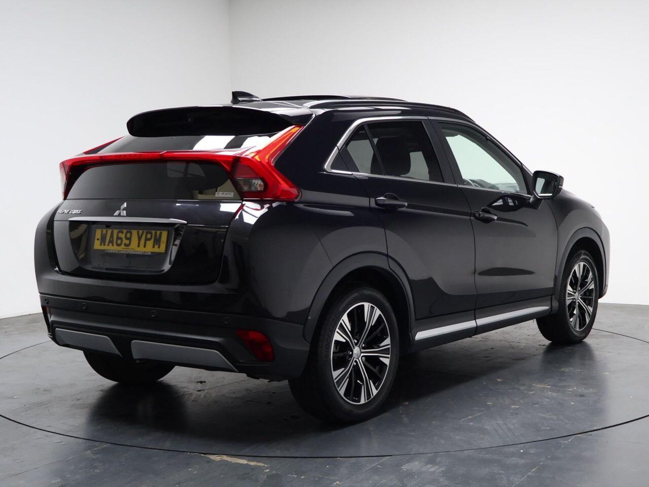 Mitsubishi Eclipse Cross - Image 12