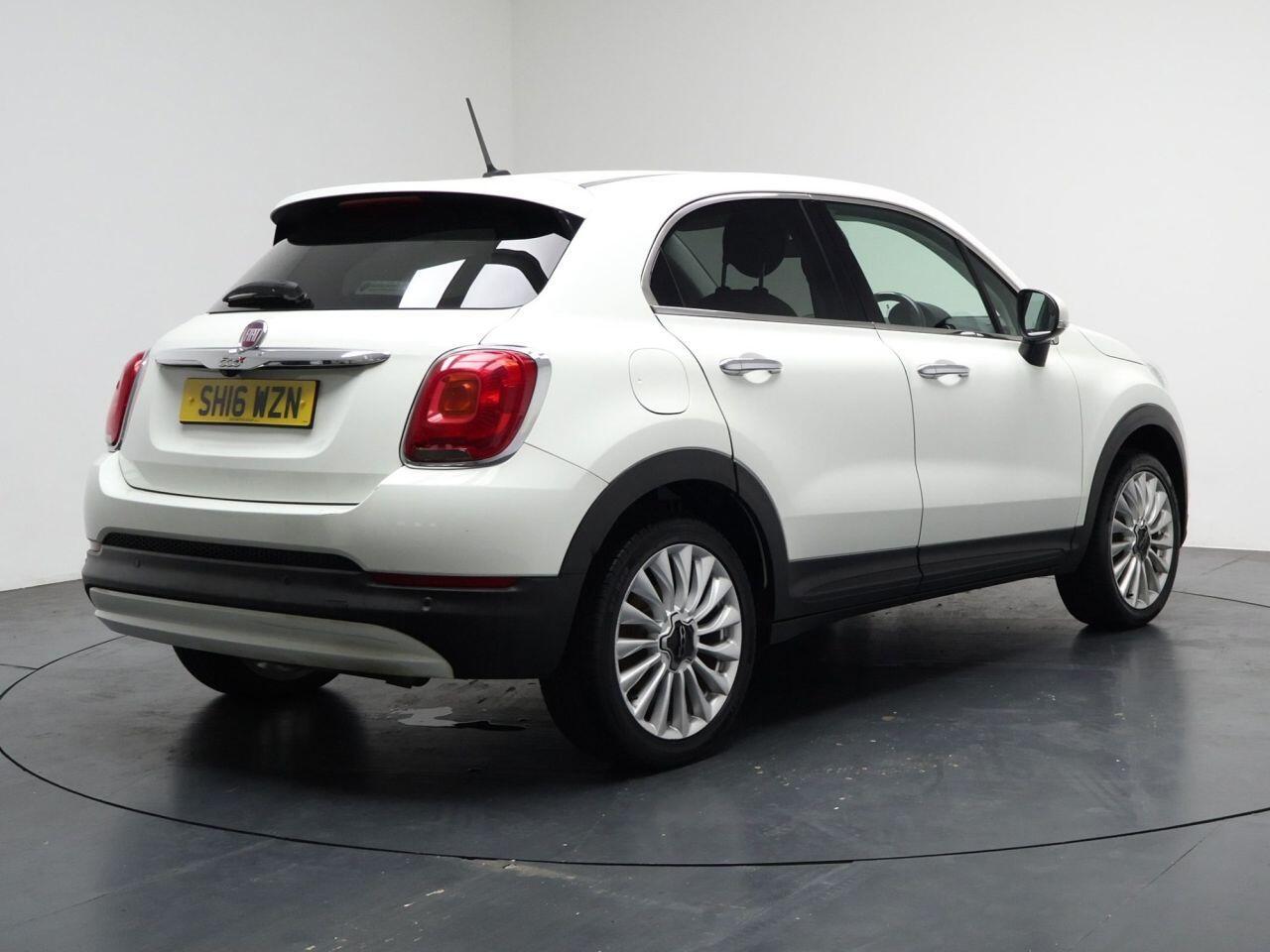 Fiat 500X - Image 12