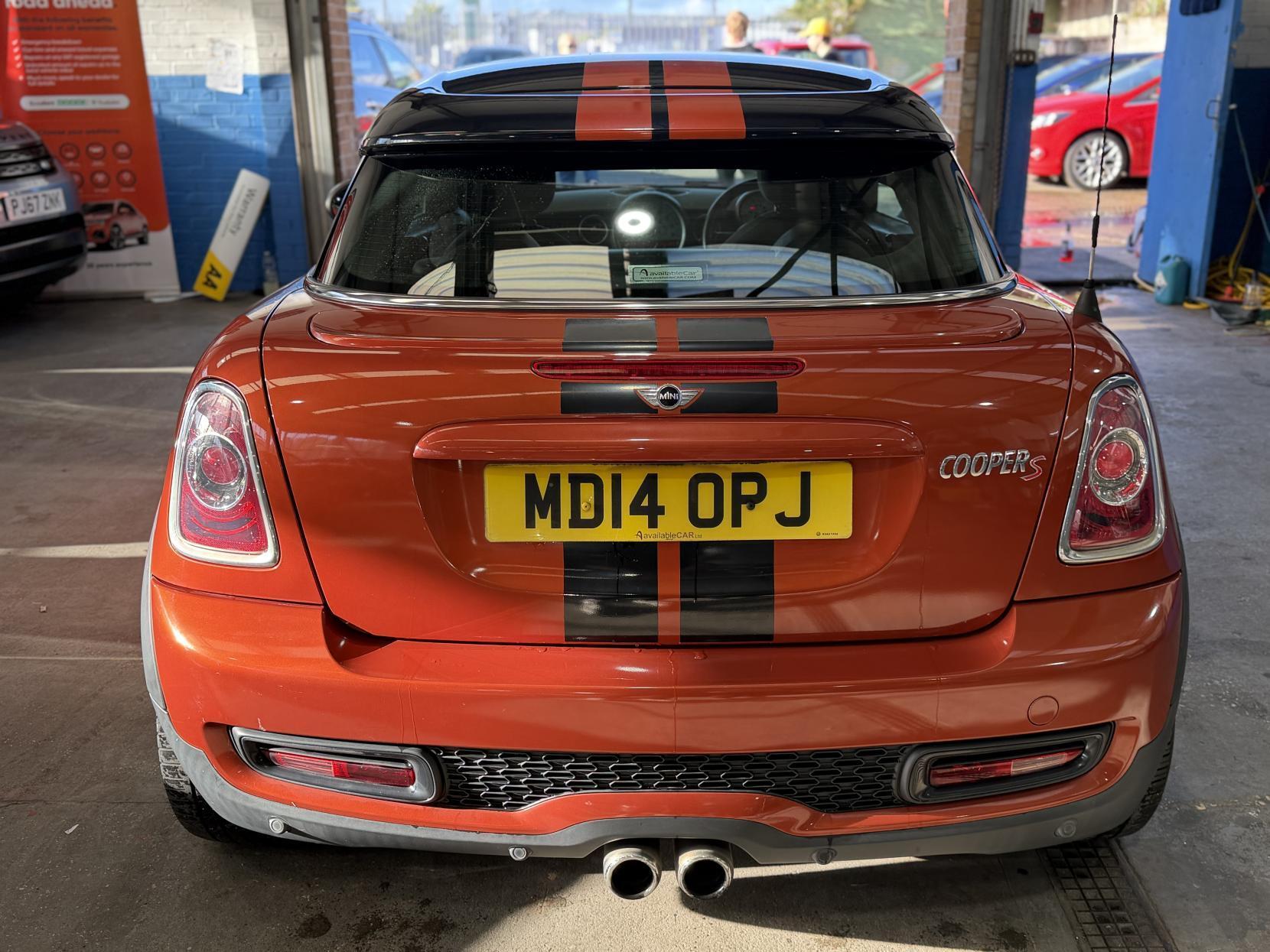 MINI Coupe - Image 4