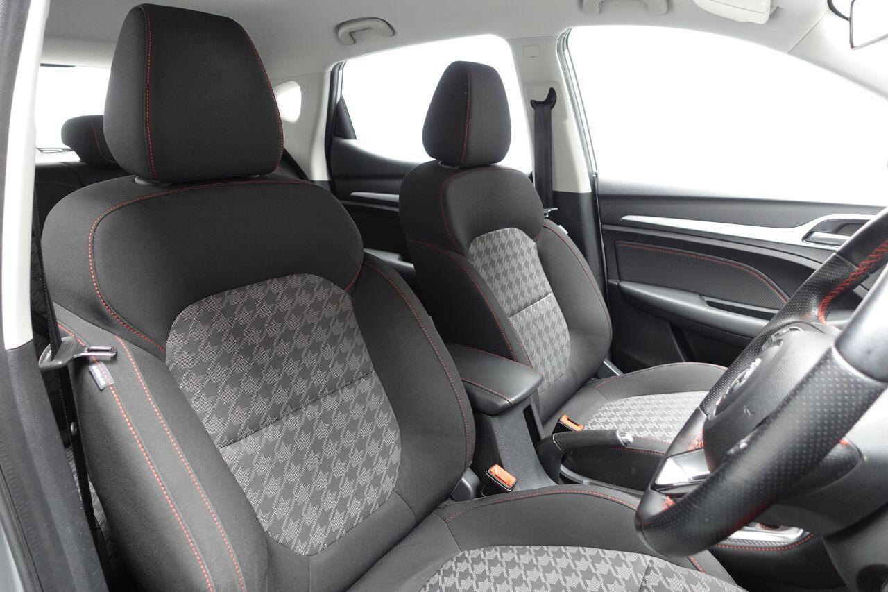 MG MG ZS - Image 3