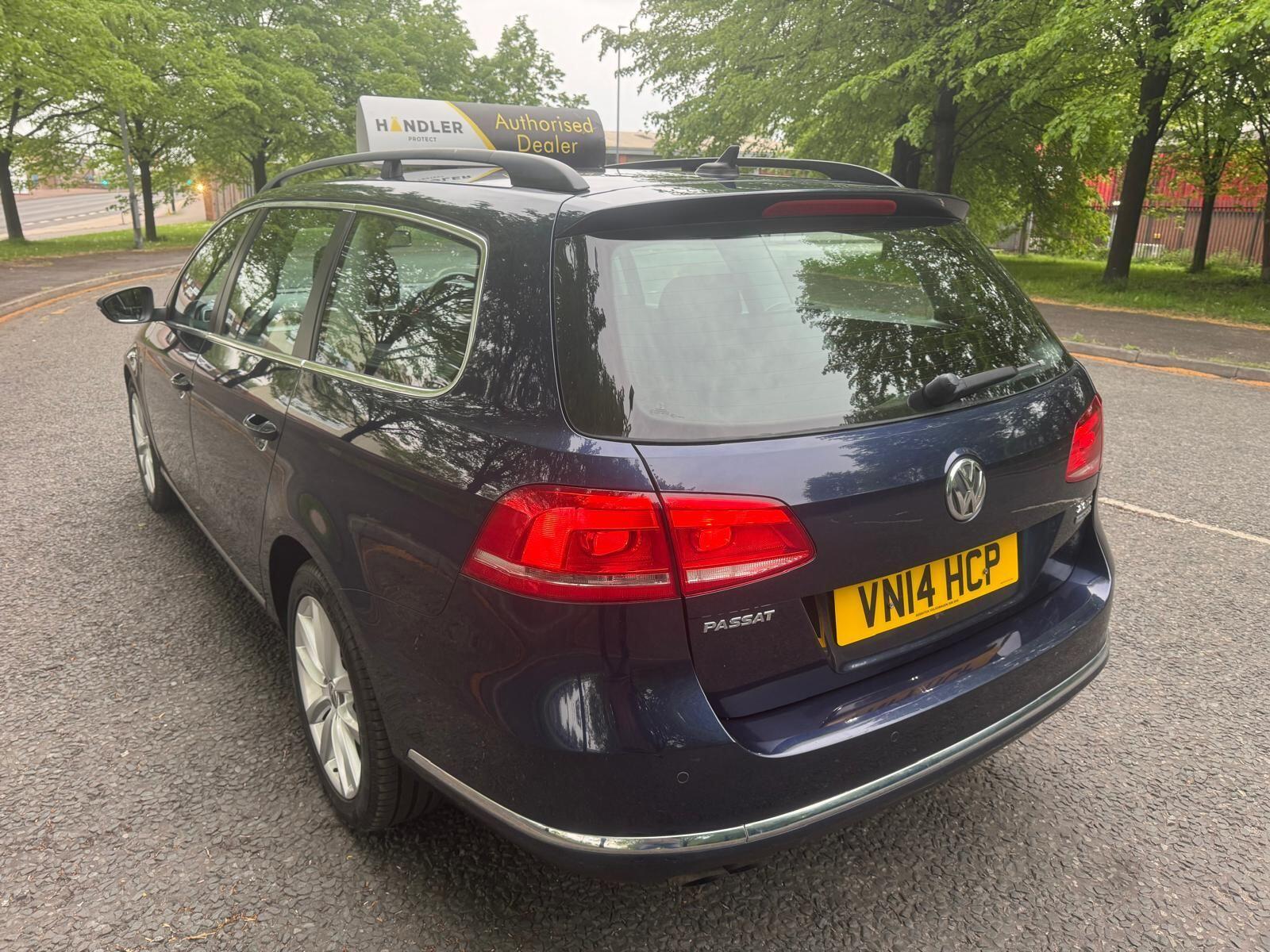 Volkswagen Passat - Image 7