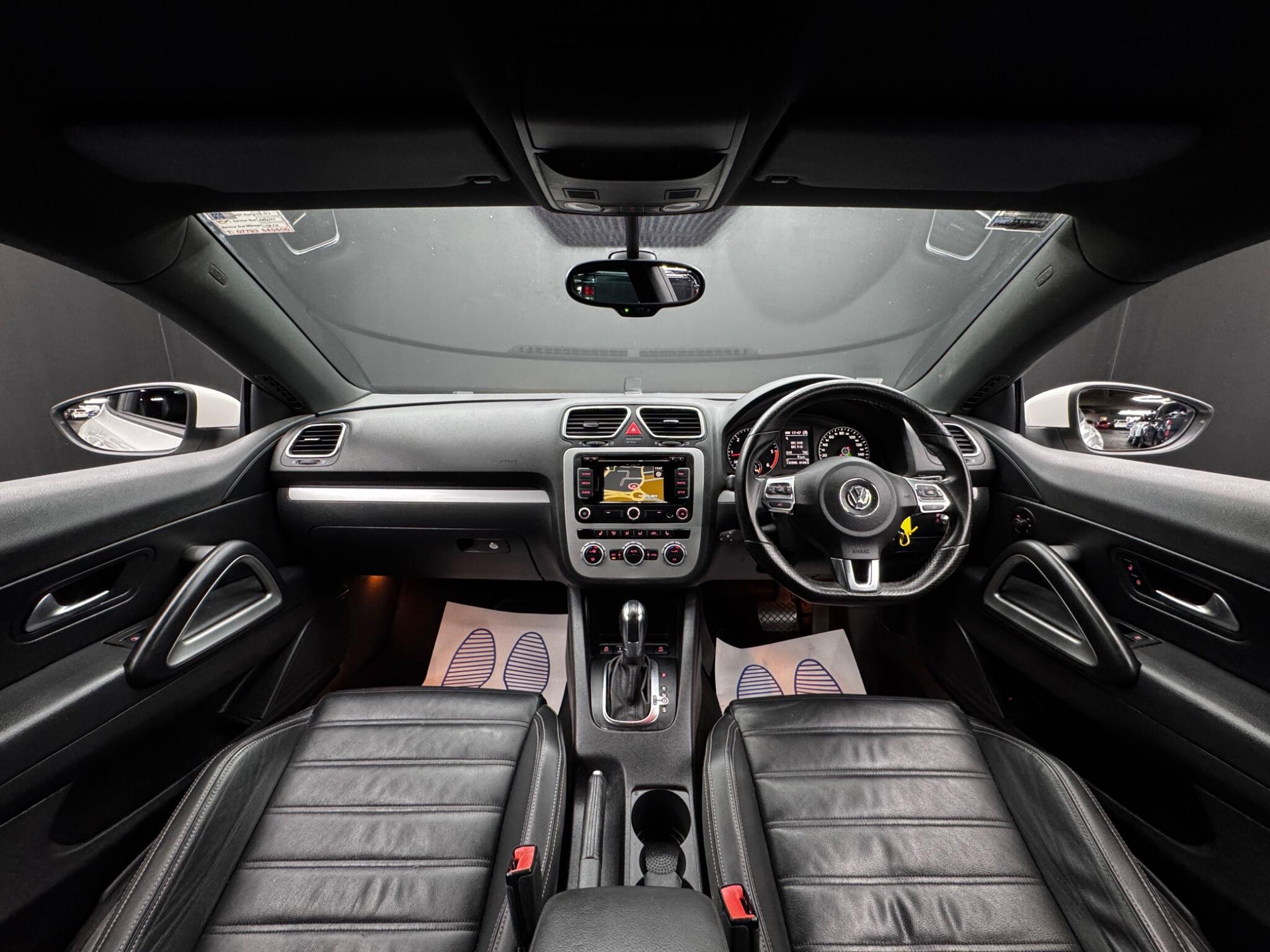 Volkswagen Scirocco - Image 16