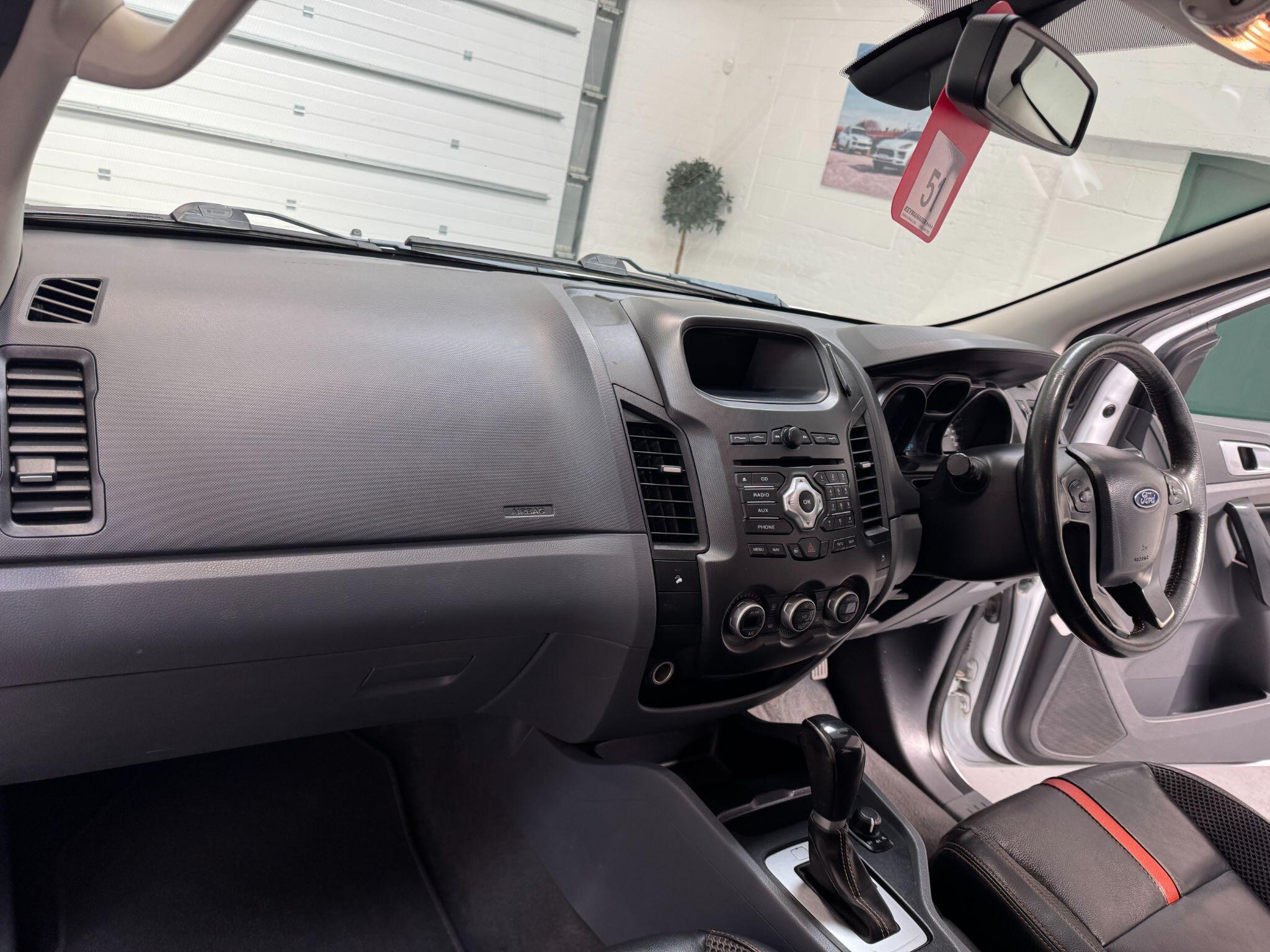 Ford Ranger - Image 19